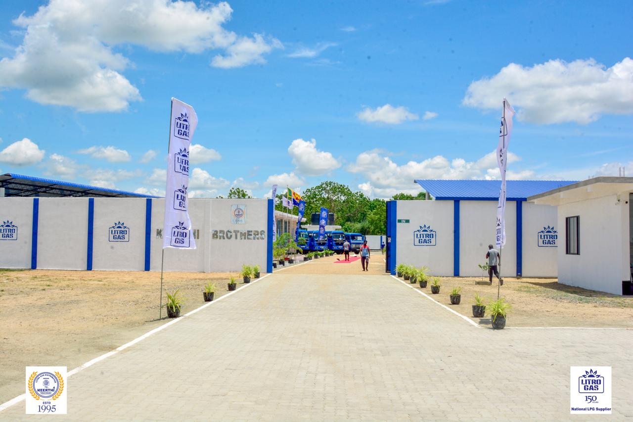 Keerthi Brothers Distributor open new yard and office at Walathapitiya, Ampara